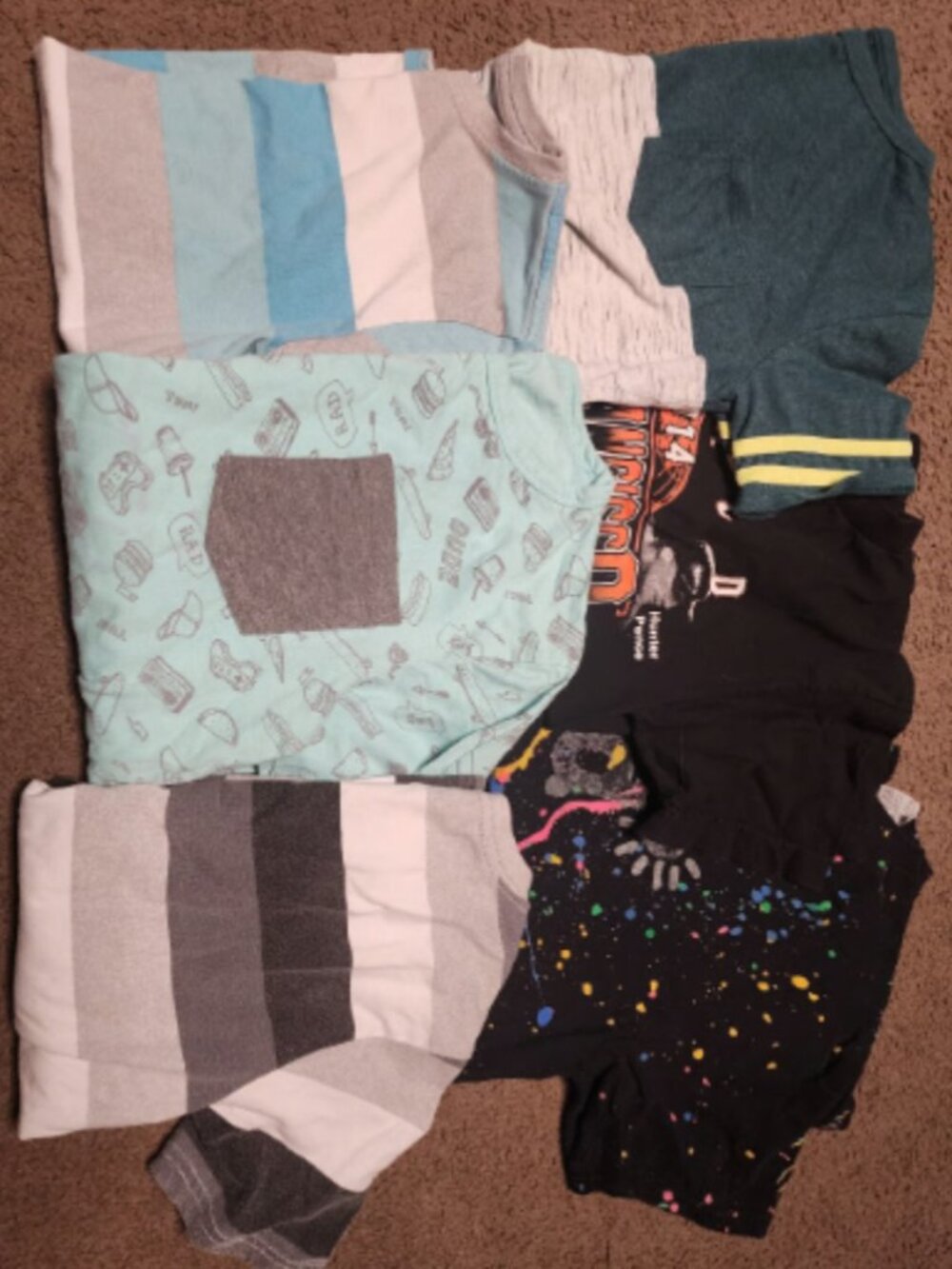 HUGE BOYS LOT size L/XL